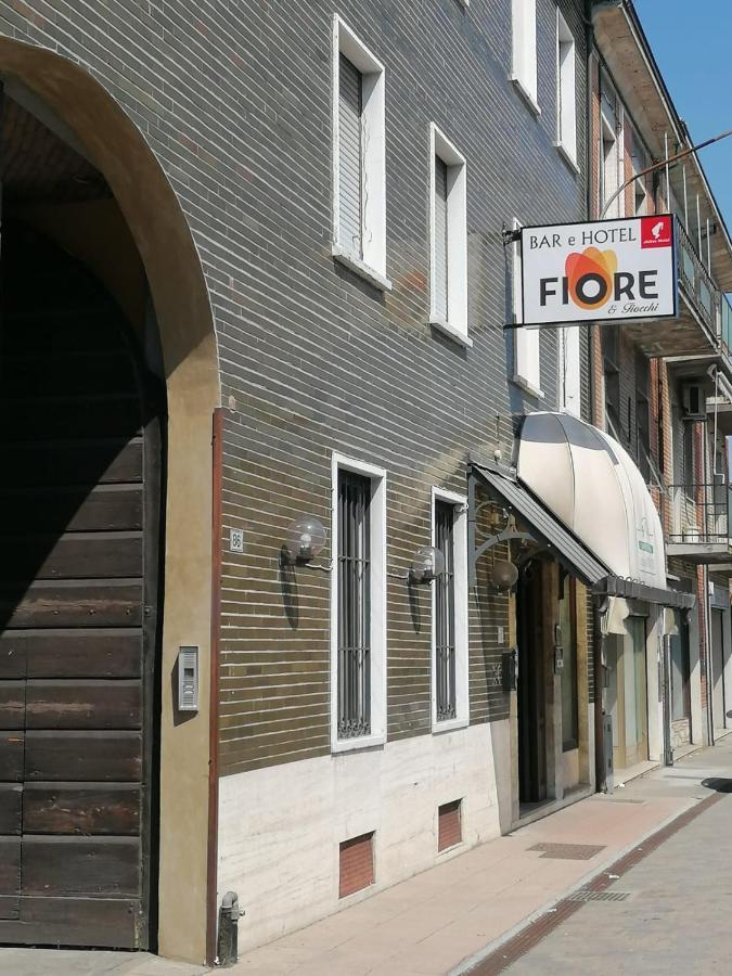 HOTEL FIORE&Fiocchi Podenzano Esterno foto
