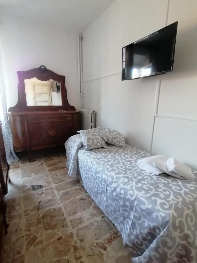 HOTEL FIORE&Fiocchi Podenzano Esterno foto