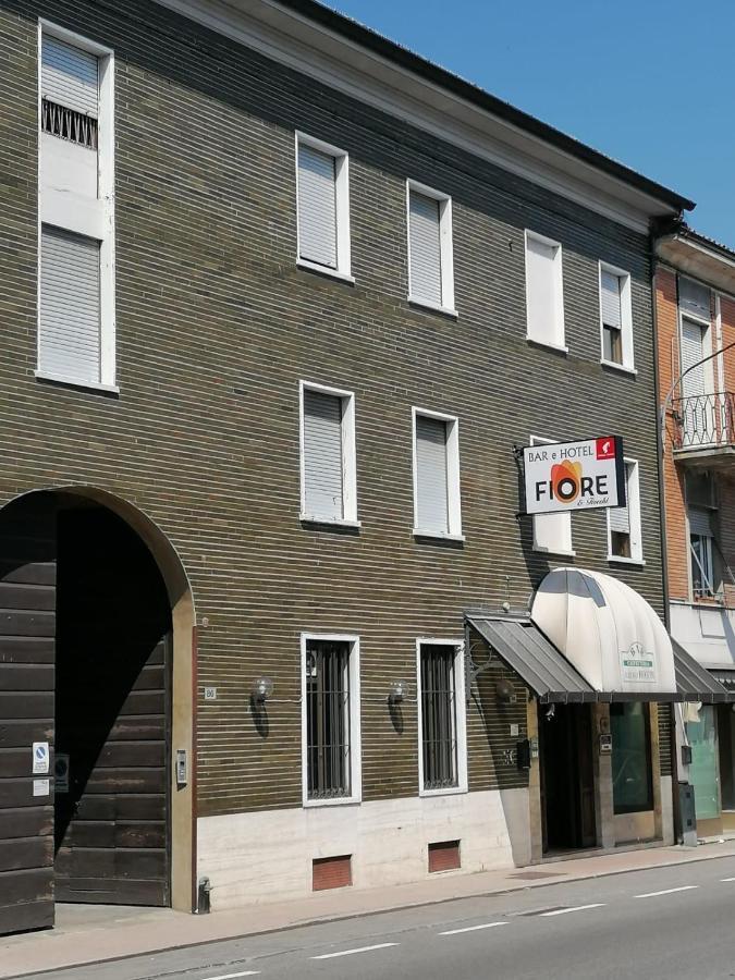 HOTEL FIORE&Fiocchi Podenzano Esterno foto